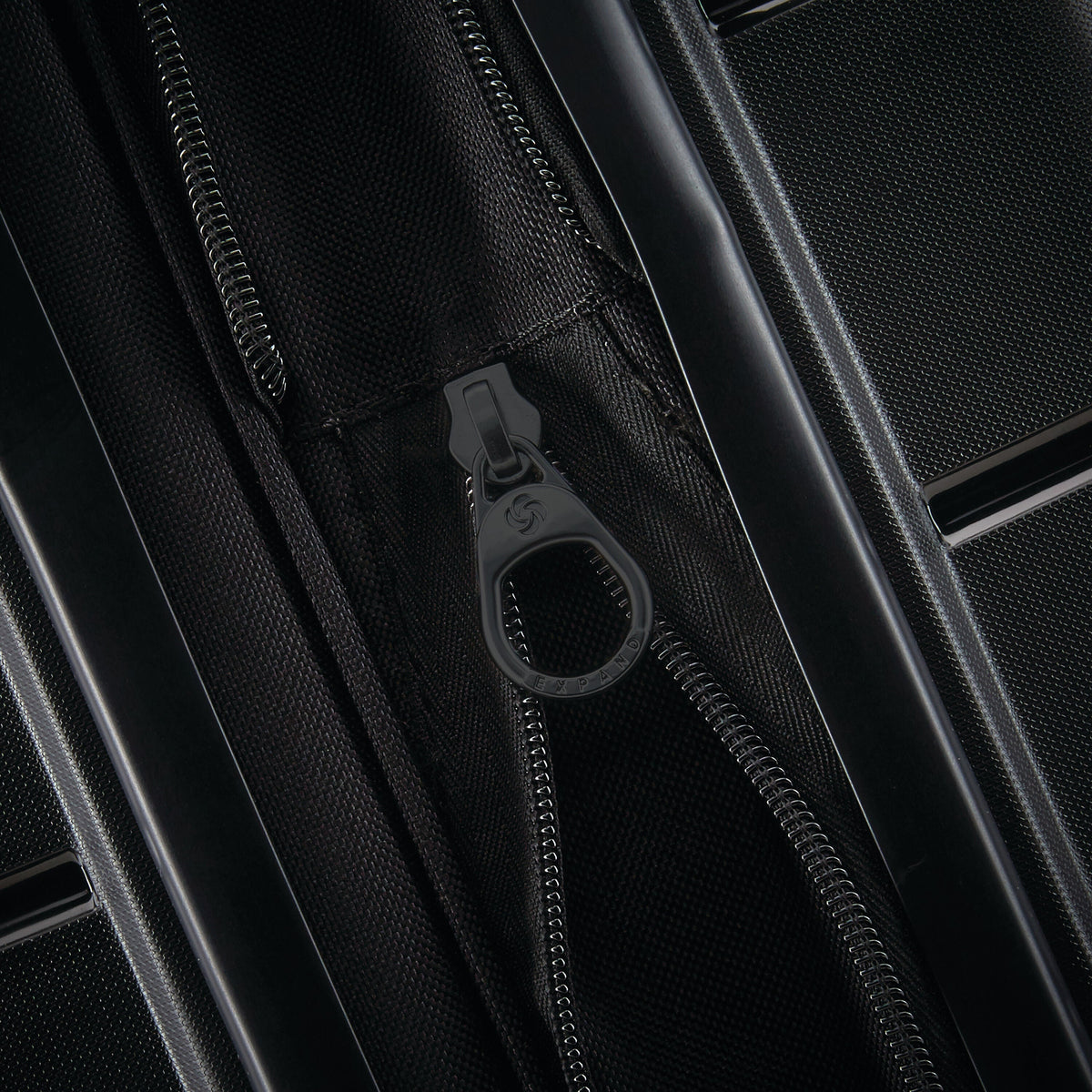 Freeform Carry-On Spinner
