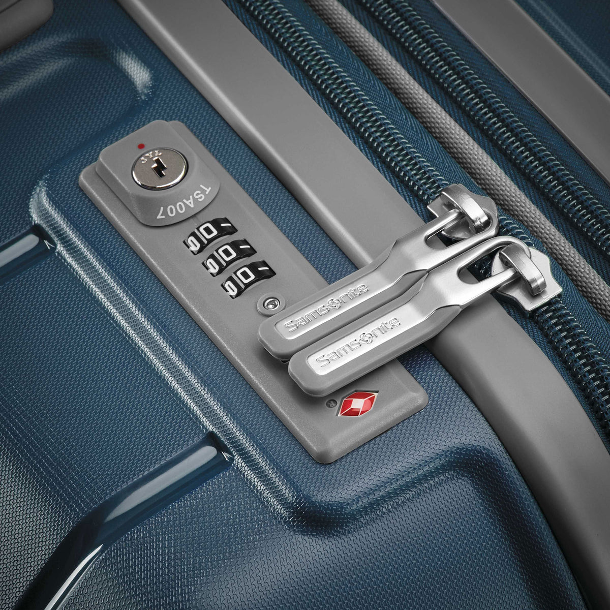 Freeform Carry-On Spinner